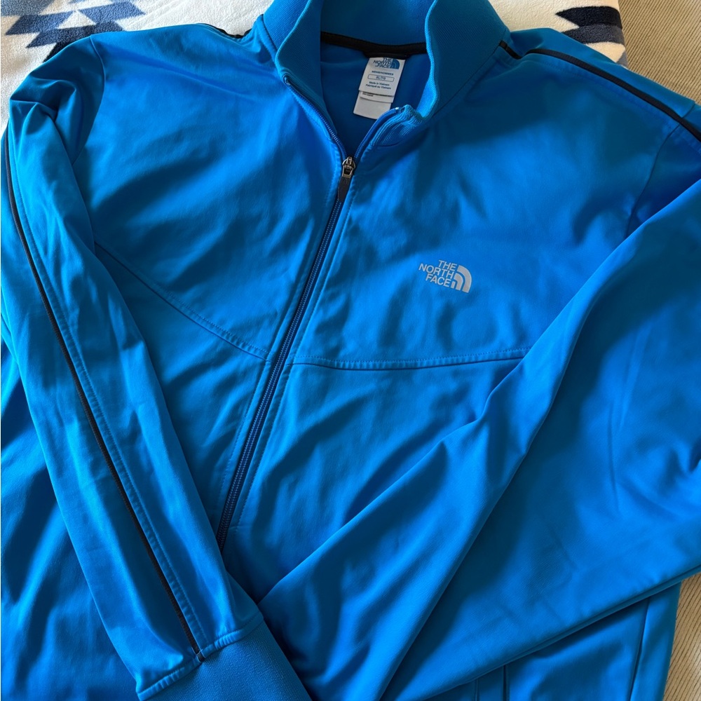 The North Face Men's Vibrant Blue Performance Jacket